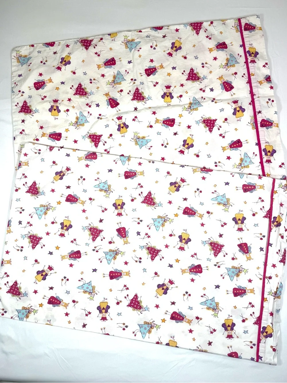 VINTAGE LAURA ASHLEY Lot 2 Standard‎ Princess Fairy Tale Cotton Pillowcases 1999